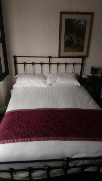 Bugle Hotel Titchfield Zimmer foto